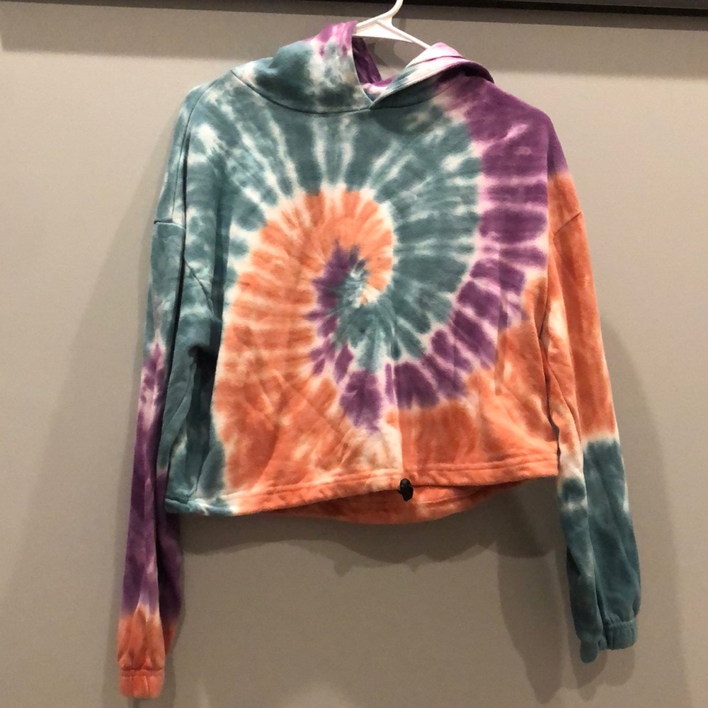 Tie dye cropped hoodie